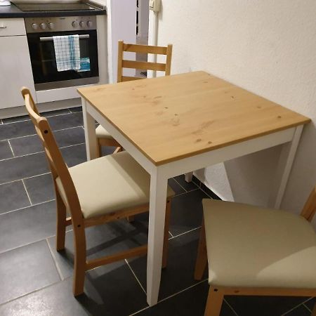 Monteurwohnung Fuer 6 Personen In Лайпциг Екстериор снимка