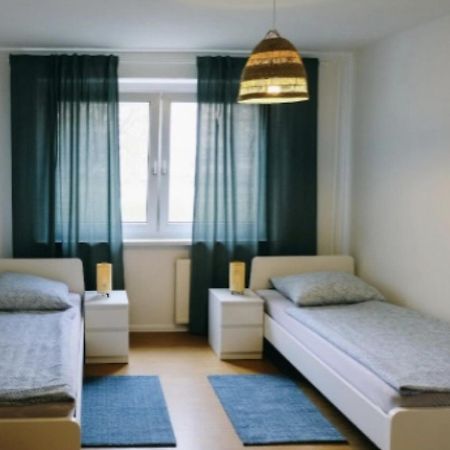 Monteurwohnung Fuer 6 Personen In Лайпциг Екстериор снимка